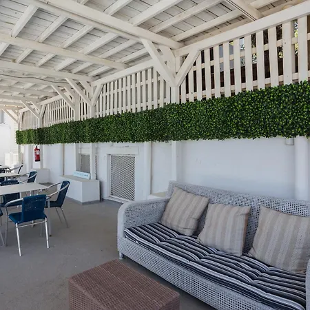 Oliwood - Fantasia Apartment Playa
